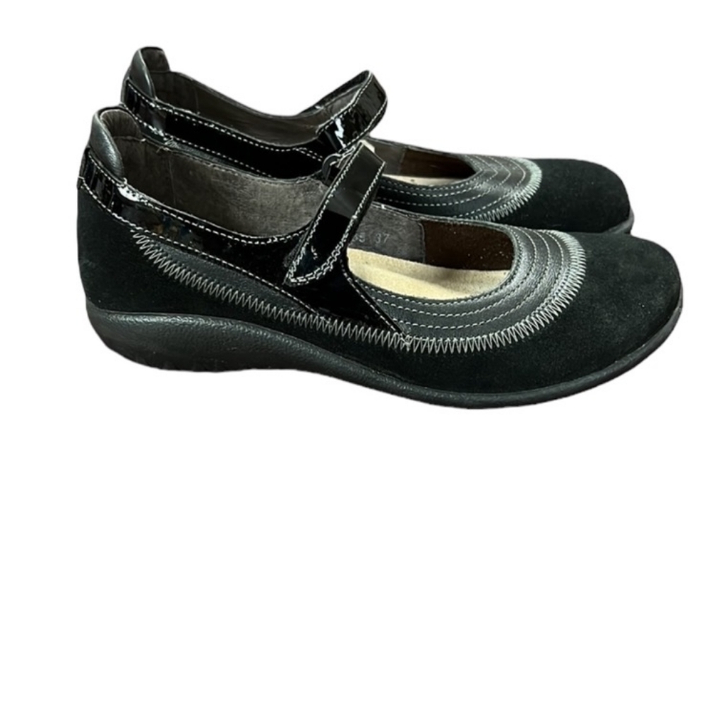 Naot Kirei Black Suede Leather Trim Mary JaneSize 37 (US 6)